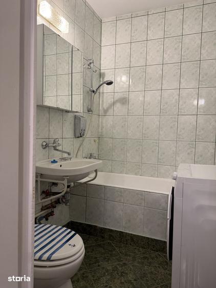 Inchiriez apartament de doua camere - 4