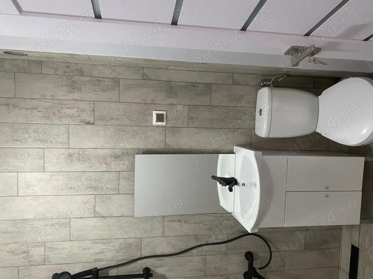 Garsonieră decomandată în Central