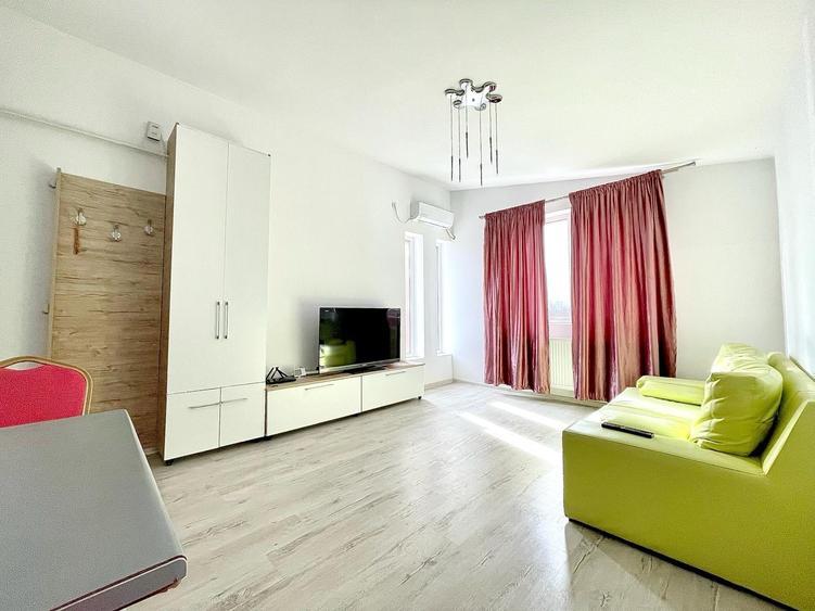 Apartament cu 2 camere semidecomandat, mobilat în Sud-Vest — fotografia 1