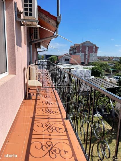 Casă cu Teren 800 Mp în Sânmartin