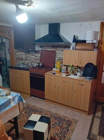 Casă individuală cu 4 camere cu Canalizare în Șerbănești