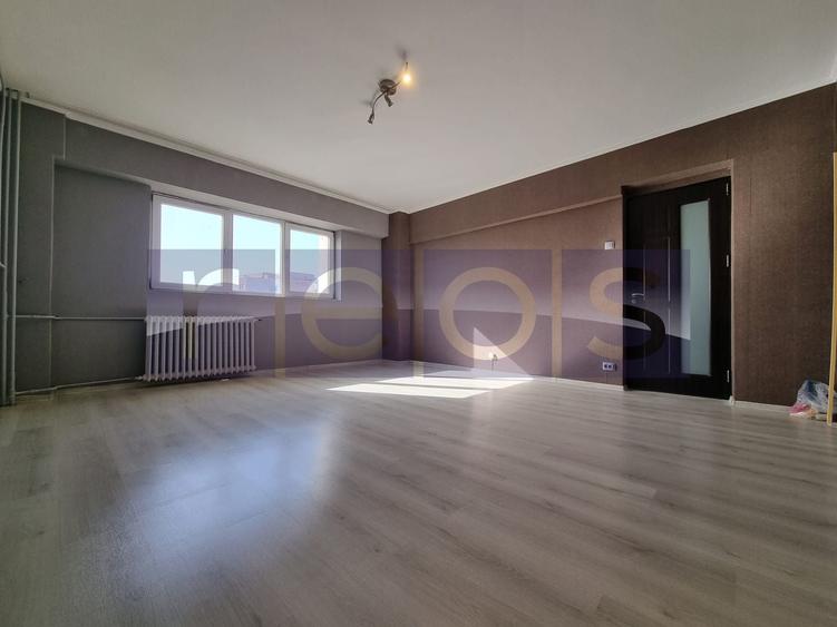 Apartament cu 2 camere decomandat, mobilat în P-ța Unirii