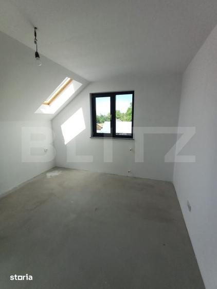 Casă cu 4 camere cu Teren 1000 Mp în Dărmănești
