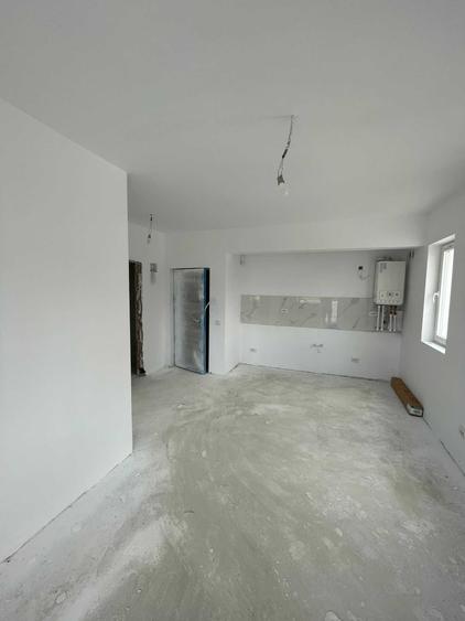 Apartament cu 2 camere decomandat în Vest