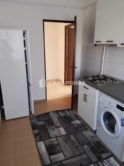 Apartament cu 2 camere decomandat, mobilat în Cug