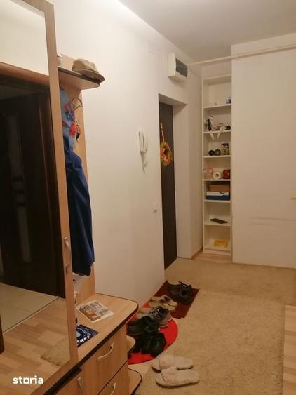 Apartament cu 3 camere decomandat în Ghencea