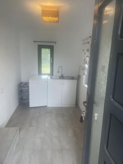 Casă cu 3 camere în Buhoci