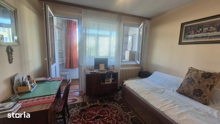 Apartament cu 3 camere în Țiglina 3