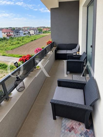 Apartament cu 3 camere semidecomandat, mobilat în Giroc