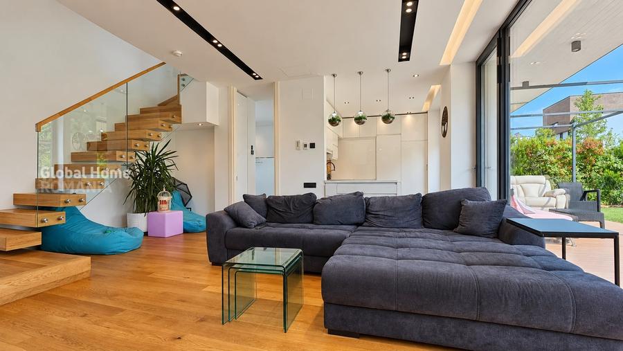 Duplex cu 4 camere cu Canalizare în Tunari