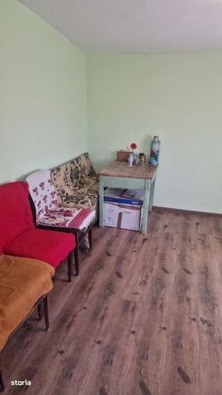 Casă cu 2 camere cu Teren 1150 Mp în Boțești
