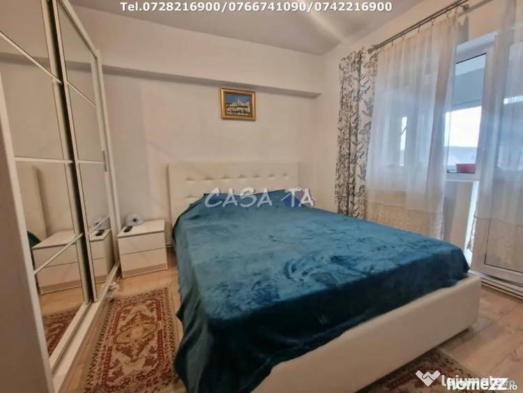 Apartament cu 4 camere decomandat în Central