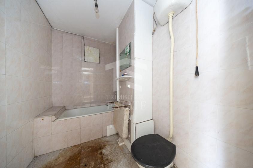 Apartament cu 3 camere decomandat în Triaj