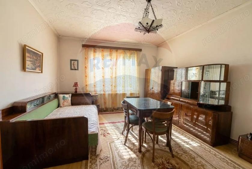 Casă cu 3 camere cu Teren 617 Mp în Sud