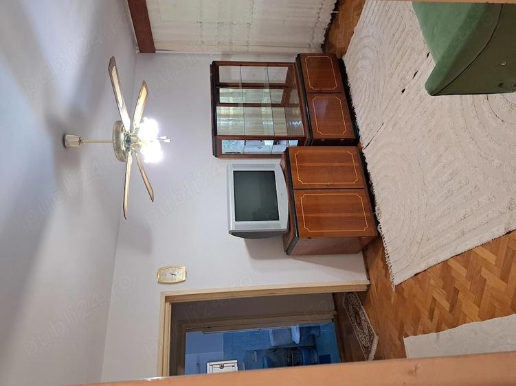 Apartament cu 2 camere semidecomandat în Stânceni