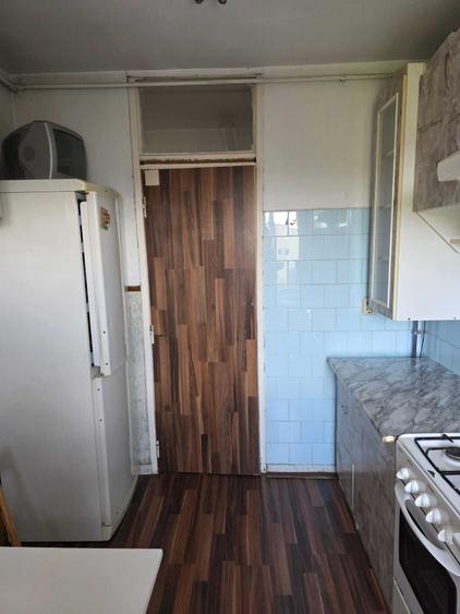 Apartament cu 2 camere semidecomandat în Dâmbu Pietros
