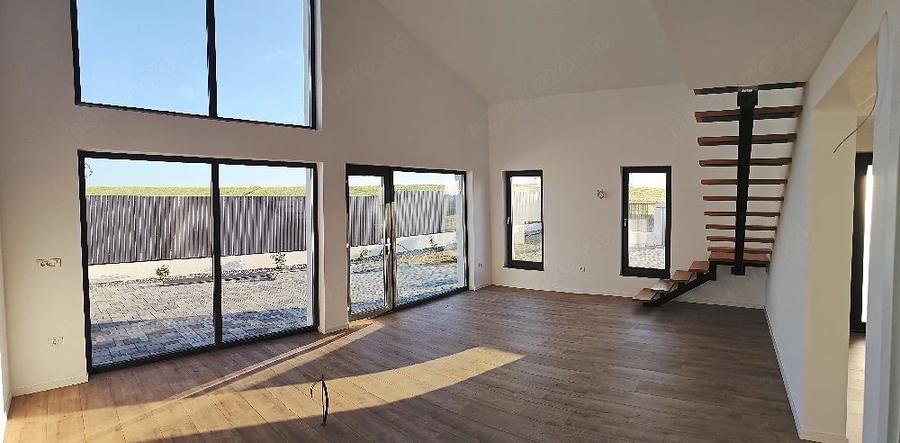 Casă cu Teren 400 Mp în Calea Aradului