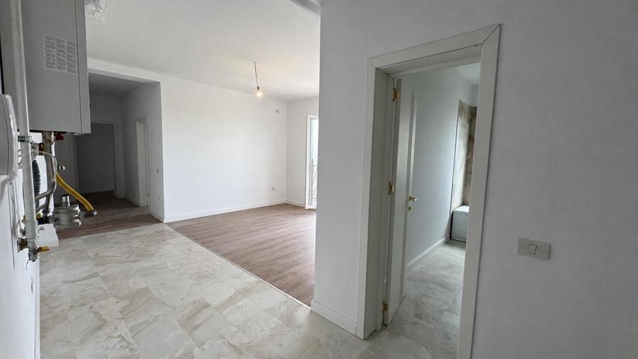 Apartament cu 2 camere în Plopi