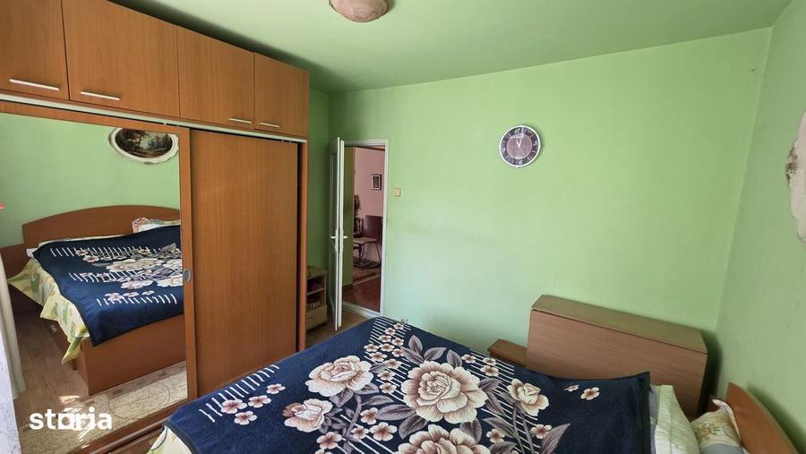 Apartament cu 2 camere semidecomandat în CET