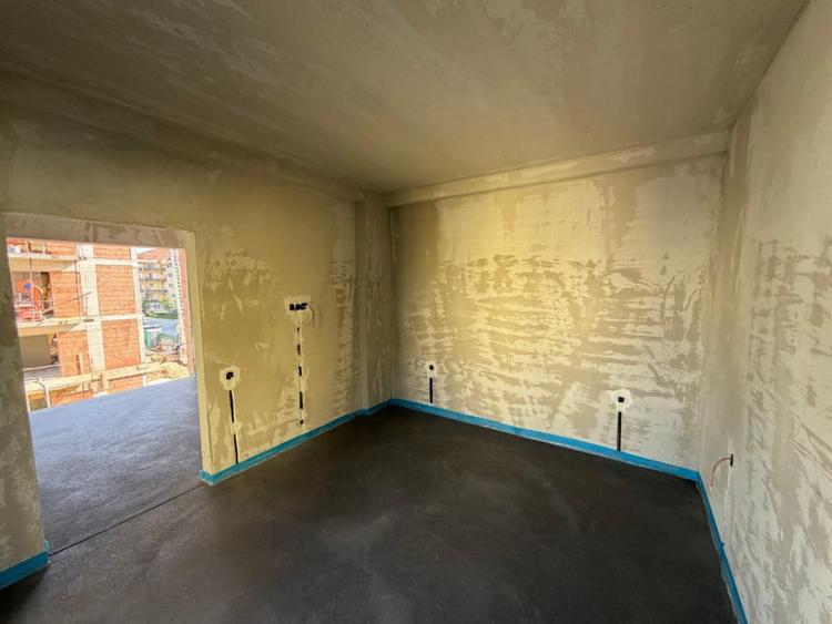 Apartament cu 2 camere semidecomandat în Florești — fotografia 2