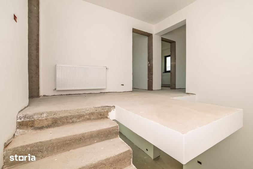Casă cu 5 camere cu Teren 663 Mp în Mărăcineni
