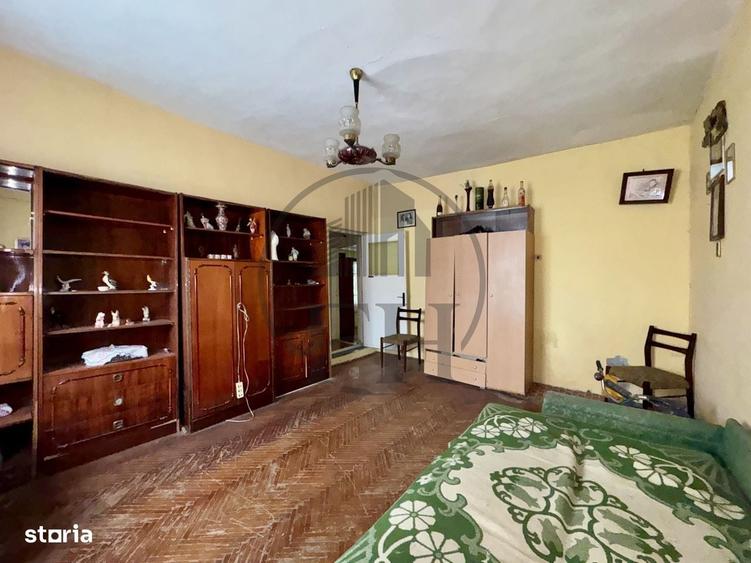 Casă cu 3 camere în Brătianu