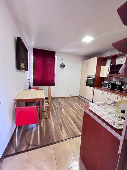Apartament de vânzare, 2 camere, 72 mp, zona Piața Abator - 7
