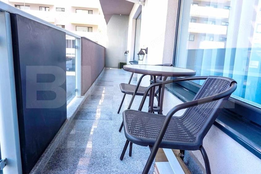 Apartament cu 2 camere semidecomandat, mobilat în Mărăști