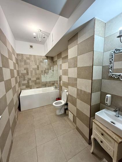 Spațiu comercial, de 92 mp, în Ultracentral