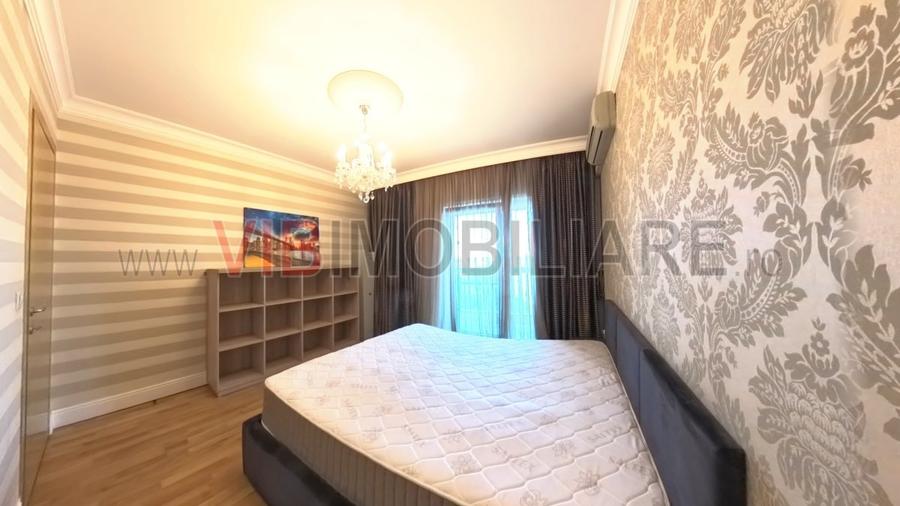 Apartament cu 2 camere semidecomandat, mobilat în Tei