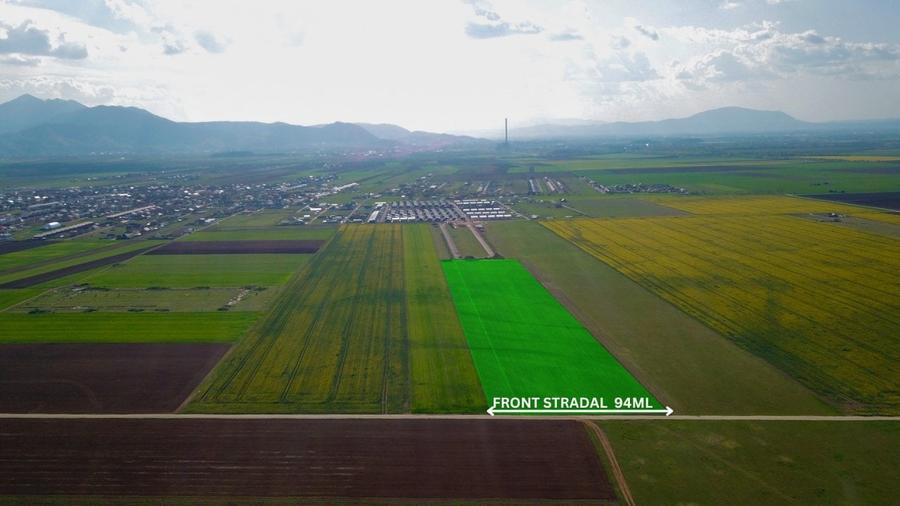 Teren Construcții extravilan de 42000 mp, în Tărlungeni