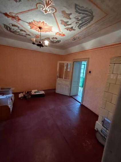 Casă cu 4 camere în Pecica