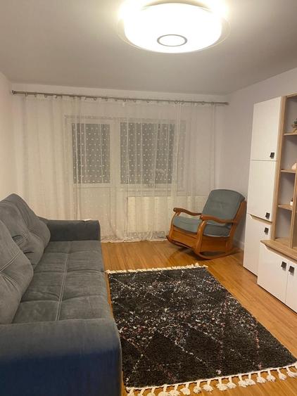 Apartament cu 2 camere decomandat în Luminiș