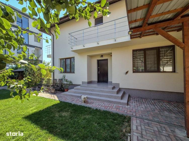 Casă cu 4 camere în Central
