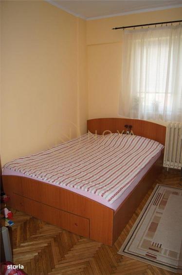 Apartament cu 3 camere, mobilat în Grivița