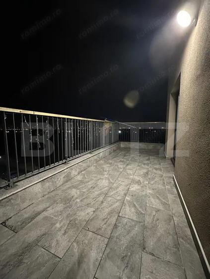 Apartament cu 4 camere decomandat în Unirii
