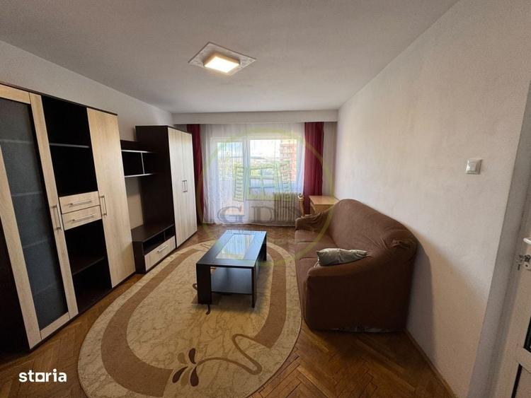 Oportunitate! Apart. cu 3 camere + garaj, Zorilor - 6