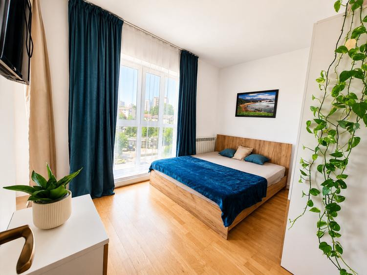 Apartament cu 3 camere, mobilat în Tătărași