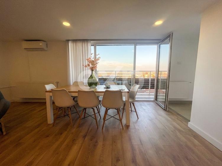 Apartament cu 5 camere semidecomandat, mobilat în Bună Ziua
