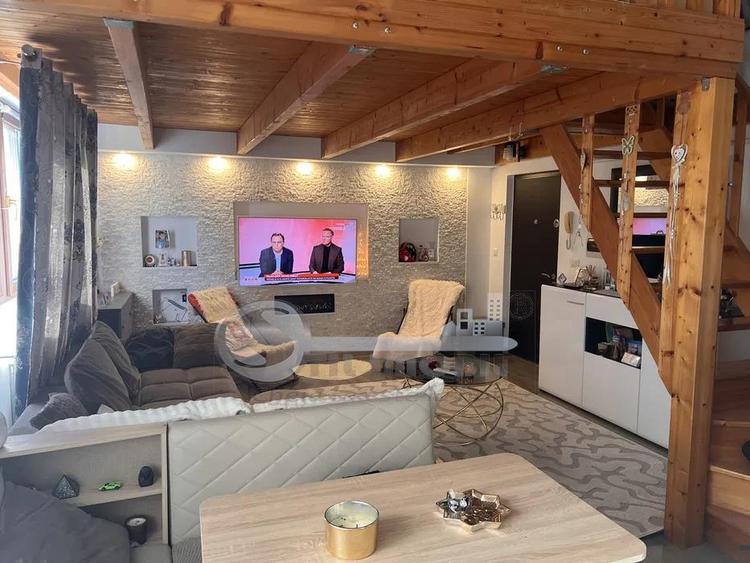 Apartament cu 2 camere decomandat în Valea Adâncă