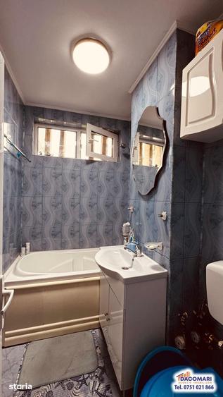 Apartament cu 3 camere în Micro 19