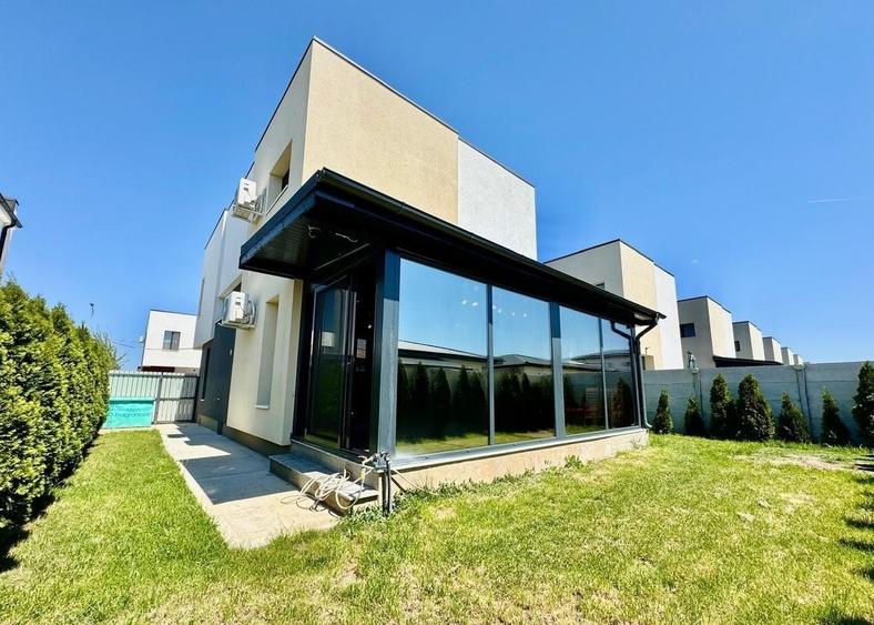 Casă cu 4 camere cu Teren 300 Mp în Tunari