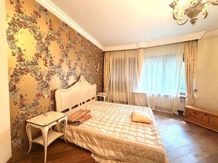 Apartament cu 3 camere decomandat în Primăverii