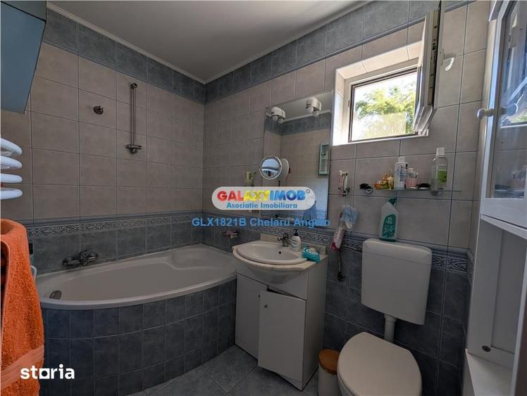 Casă cu 6 camere cu Teren 757 Mp în Moara Vlăsiei