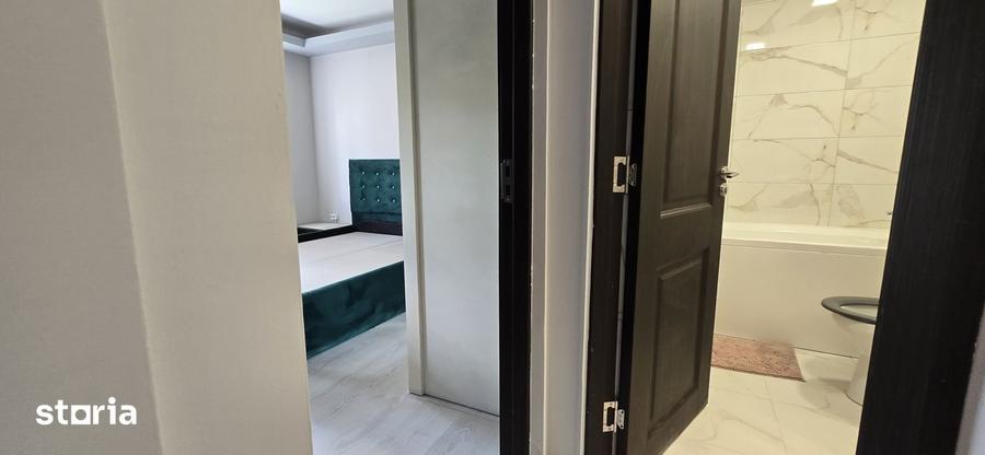 Apartament cu 2 camere semidecomandat în Micro 9