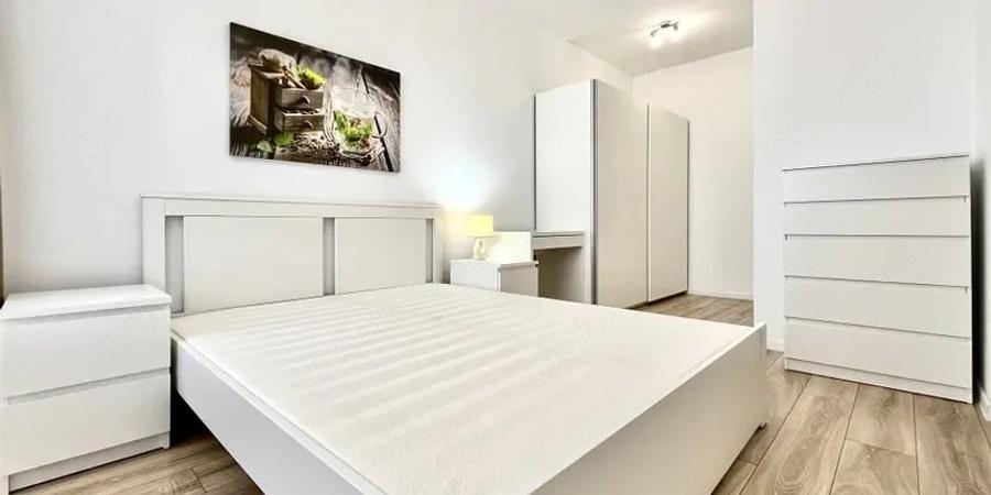 Apartament cu 2 camere decomandat în Torontalului