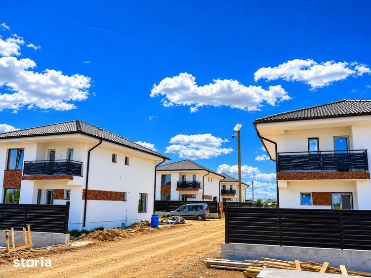 Casă cu 4 camere cu Teren 405 Mp în Dragomirești-Deal