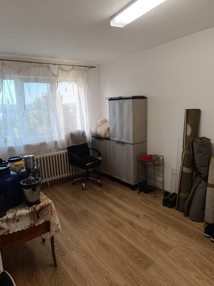 Apartament cu 4 camere în Mănăștur
