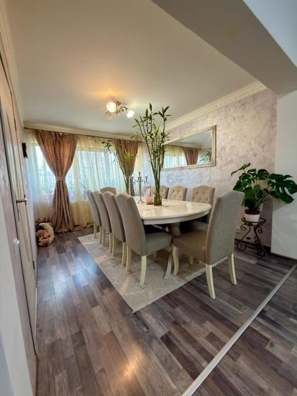 Duplex cu 4 camere cu Canalizare în Valea Adâncă