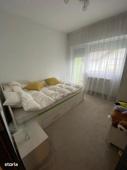 Casă cu 4 camere cu Teren 120 Mp în Florești